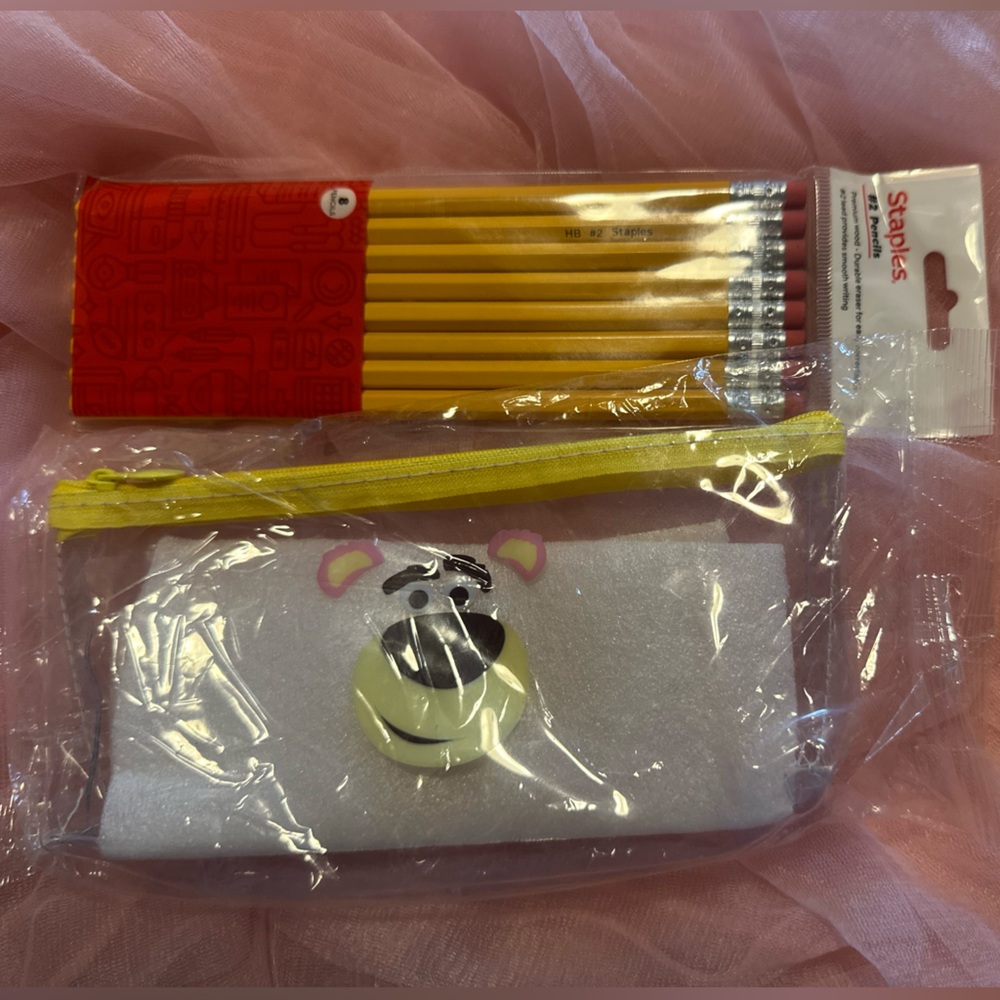 Staples Pencil Set with Bear Clear Zipper Pouch